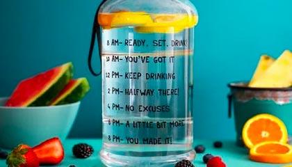 米乐M6中国大陆-中国足球热潮如何扣动万亿产业链的扳机？